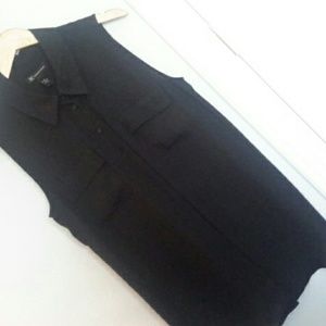 INC SLEEVELESS BLACK BUTTON UP